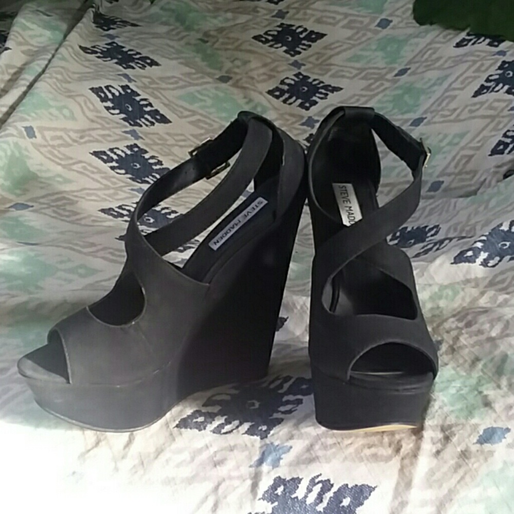 Steve Madden wedges 💋